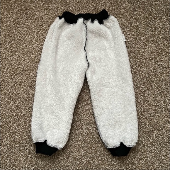 SHEIN Black Thermal Lined Matching Set Size 4Y - Picture 12 of 13